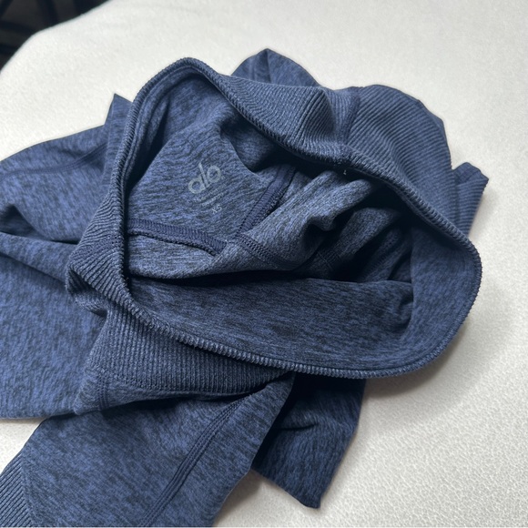 Alo Yoga High-Waist Alosoft Lounge Leggings - Picture 4 of 9